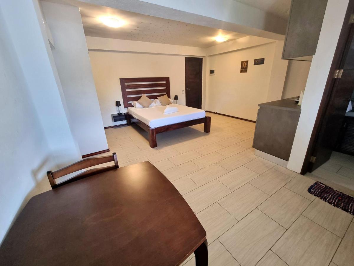 Angelina Beach Resort & Italian Restaurant Malapascua Экстерьер фото