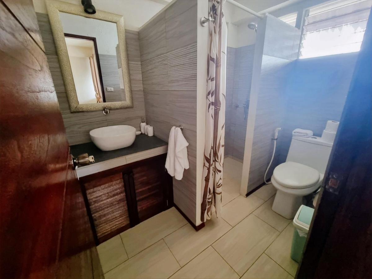 Angelina Beach Resort & Italian Restaurant Malapascua Экстерьер фото